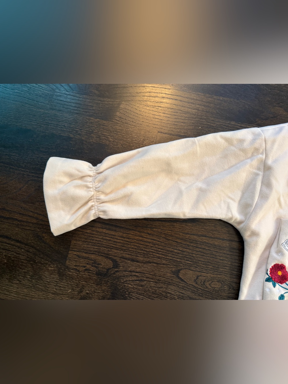 Cream Embroidered Cropped Jacket & Shorts set— Floral & Swan Detail - Picture 3 of 7